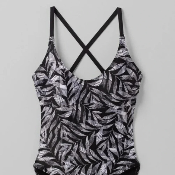 PrAna Marina One Piece / D-Cup, black springtime - Picture 6 of 8